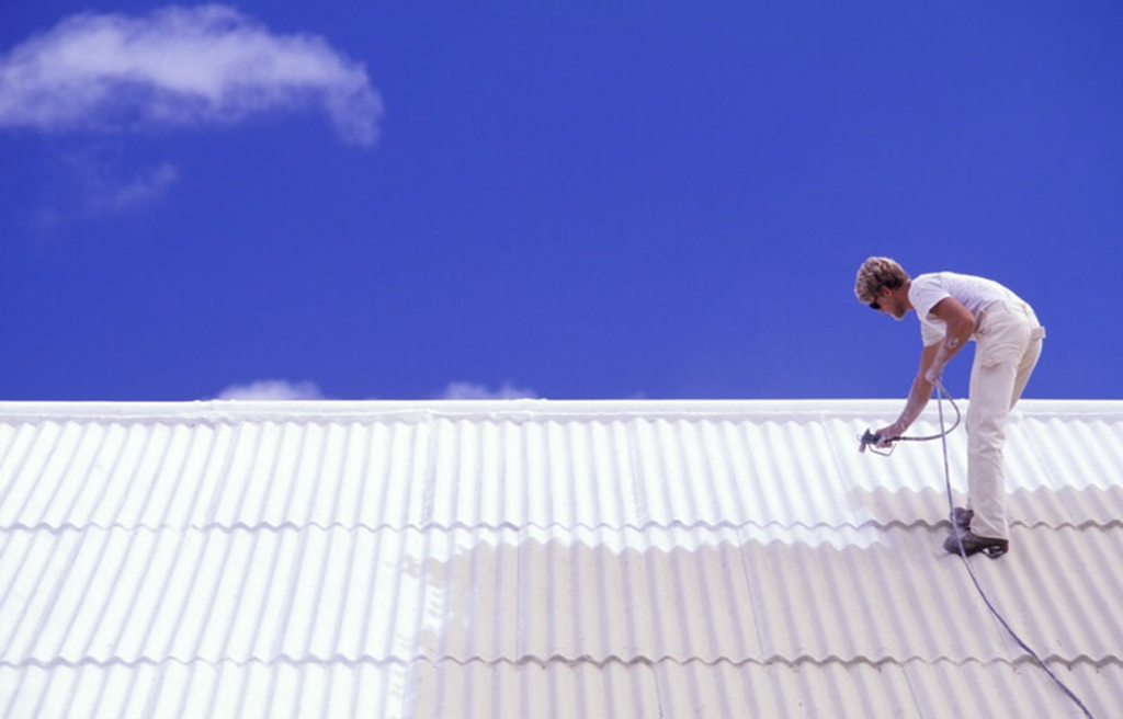 Roof painting in Canberra